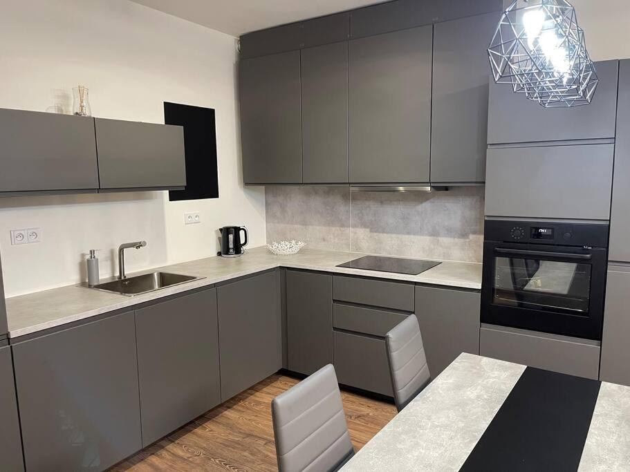 Y&y Apartmán Bratislava